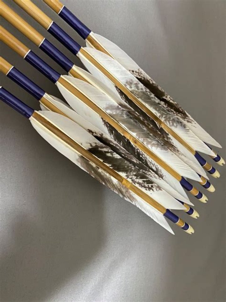 水戸の老舗・市毛弓具店が守り続ける弓道具職人の技と伝統